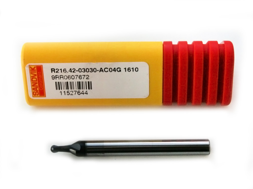 R2淬火鋼整體硬質(zhì)合金仿形切削球頭立銑刀