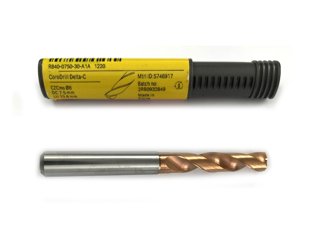 7倍徑內(nèi)冷9.4mm合金鉆頭R840-0